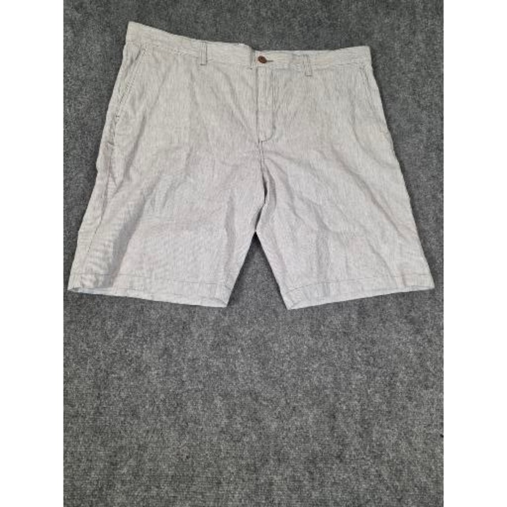 Tommy Bahama Mens 42 Grey White Striped Linen Cotton Seersucker Shorts Nautical
